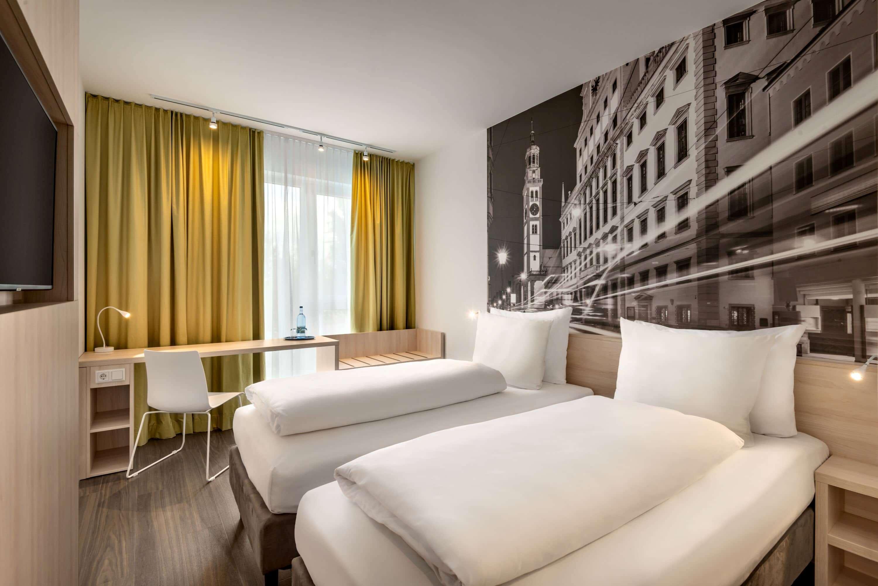 Super 8 By Wyndham Augsburg Hotell Exteriör bild